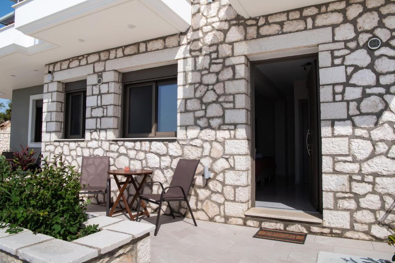 Melikiron Luxury Apartments Айос-Нікітас Екстер'єр фото